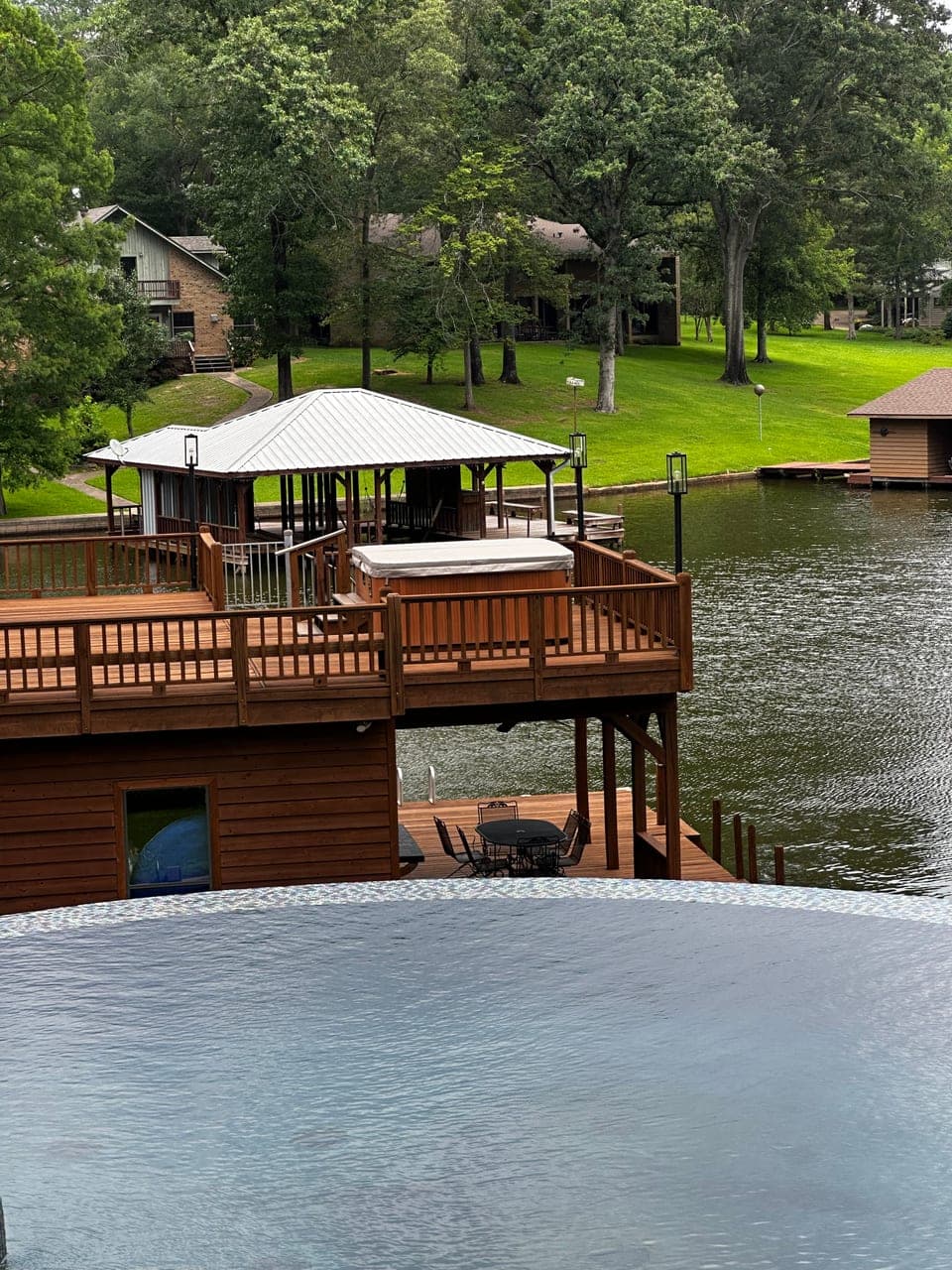 Hot tub delivered by East Texas Hot Tub Company to Lake Cherokee, Texas