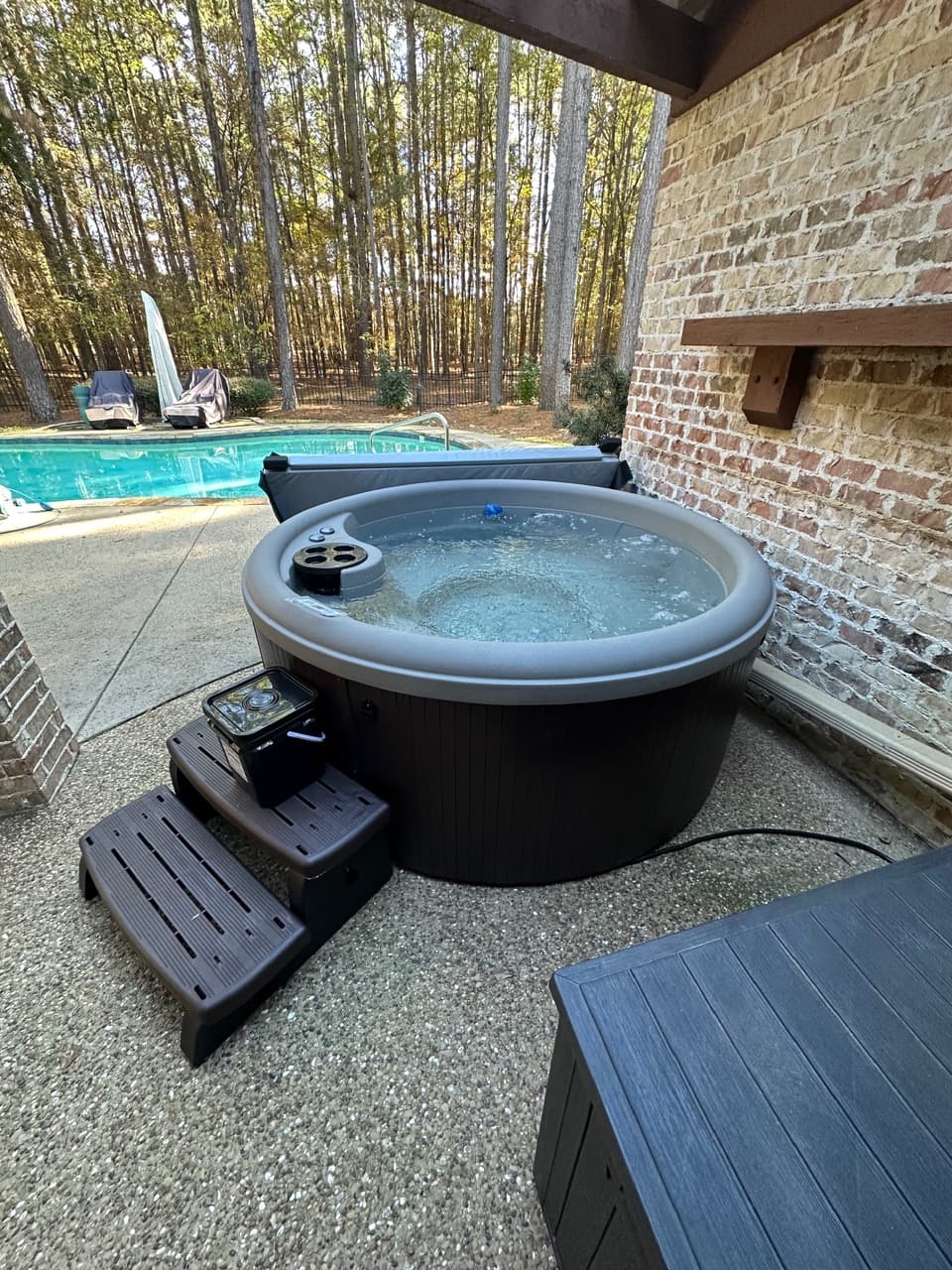 Hot tub delivered by East Texas Hot Tub Company to Troup, Texas