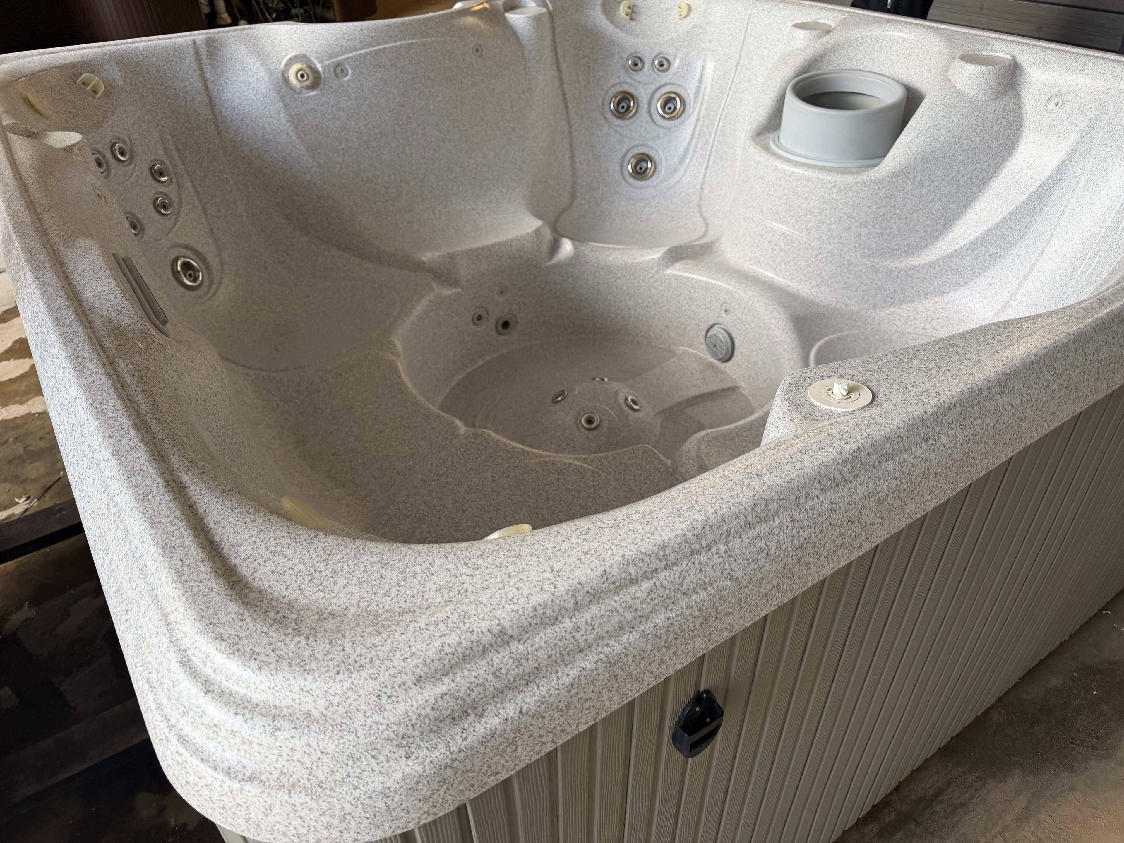 Certified pre-owned 2013 Hot Spring Stride hot tub for sale at East Texas Hot Tub Co.